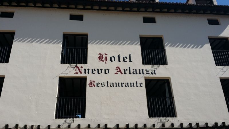 Hotel Nuevo Arlanza Коваррубіас Екстер'єр фото